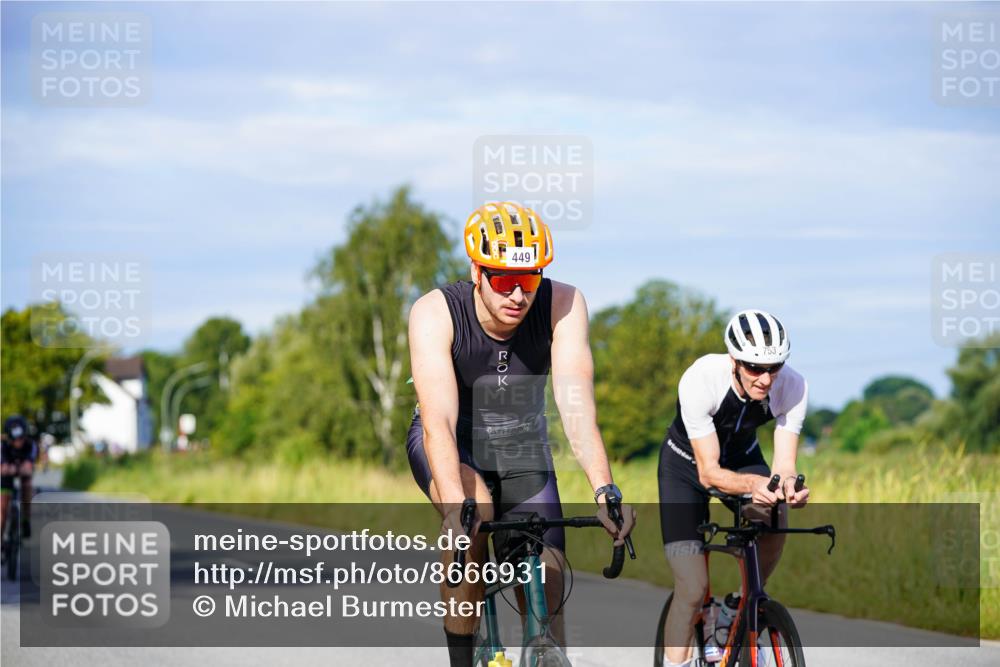 31.08.2025 - Elbe Triathlon Hamburg Michael Burmester http://msf.ph/oto/8666931 31.08.2025 09:39:11 Radfahren 293, 347, 449, 497, 616, 659, 753, 900 meine-sportfotos.de
