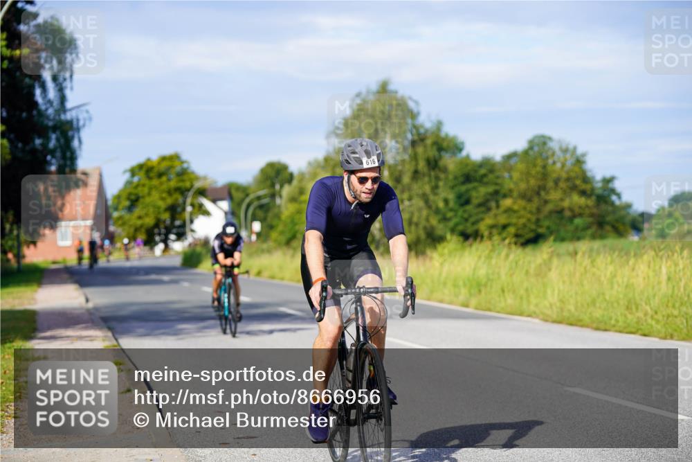 31.08.2025 - Elbe Triathlon Hamburg Michael Burmester http://msf.ph/oto/8666956 31.08.2025 09:39:17 Radfahren 347, 616, 659, 900 meine-sportfotos.de