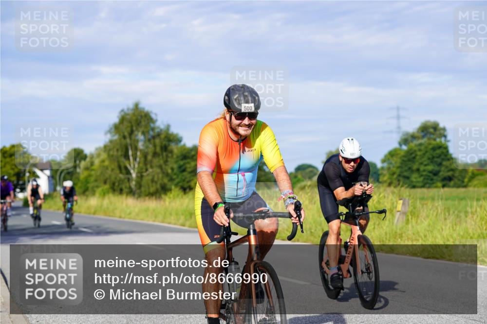 31.08.2025 - Elbe Triathlon Hamburg Michael Burmester http://msf.ph/oto/8666990 31.08.2025 09:39:31 Radfahren 346, 366, 478, 500, 511, 662, 687, 724, 745 meine-sportfotos.de