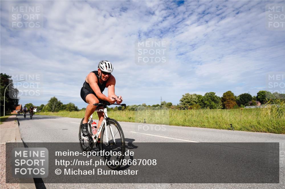 31.08.2025 - Elbe Triathlon Hamburg Michael Burmester http://msf.ph/oto/8667008 31.08.2025 10:40:05 Radfahren 997, 1095, 1158, 1286 meine-sportfotos.de