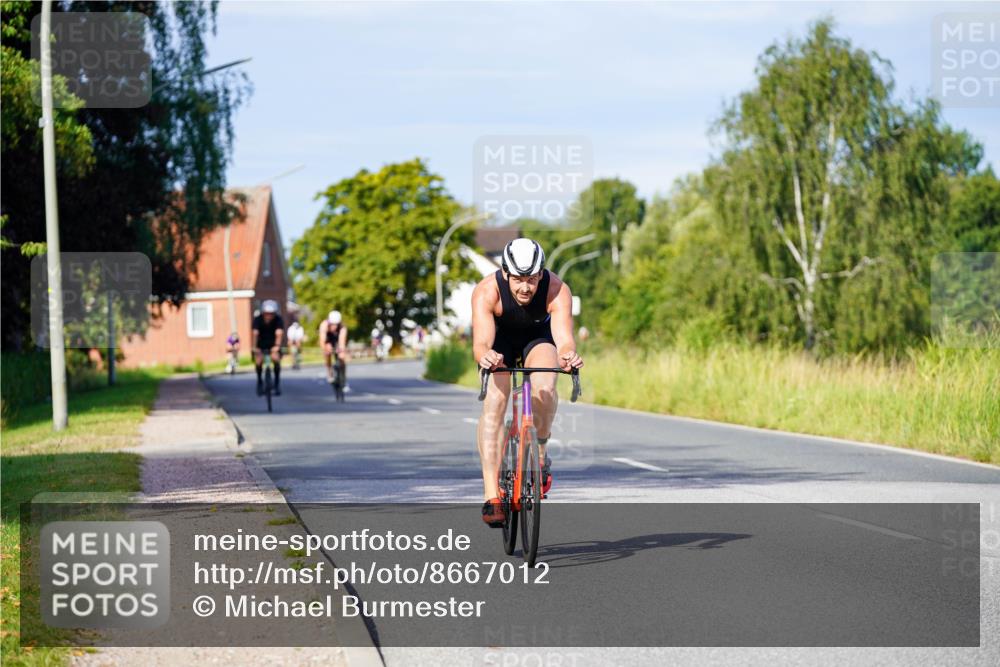 31.08.2025 - Elbe Triathlon Hamburg Michael Burmester http://msf.ph/oto/8667012 31.08.2025 09:39:40 Radfahren 388, 514, 548 meine-sportfotos.de