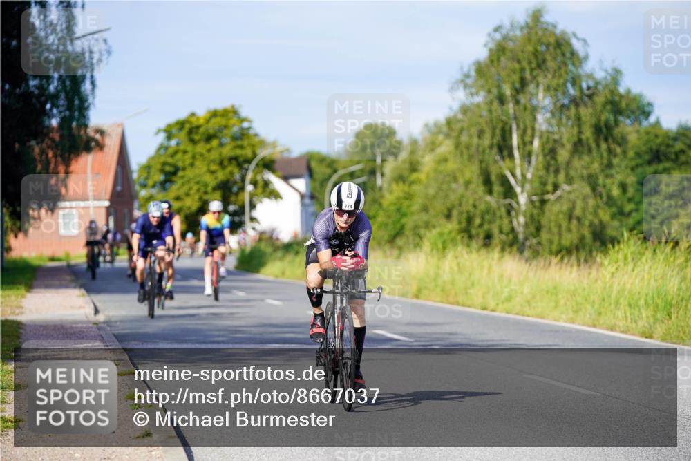 31.08.2025 - Elbe Triathlon Hamburg Michael Burmester http://msf.ph/oto/8667037 31.08.2025 09:39:57 Radfahren 334, 418, 432, 473, 576, 774 meine-sportfotos.de