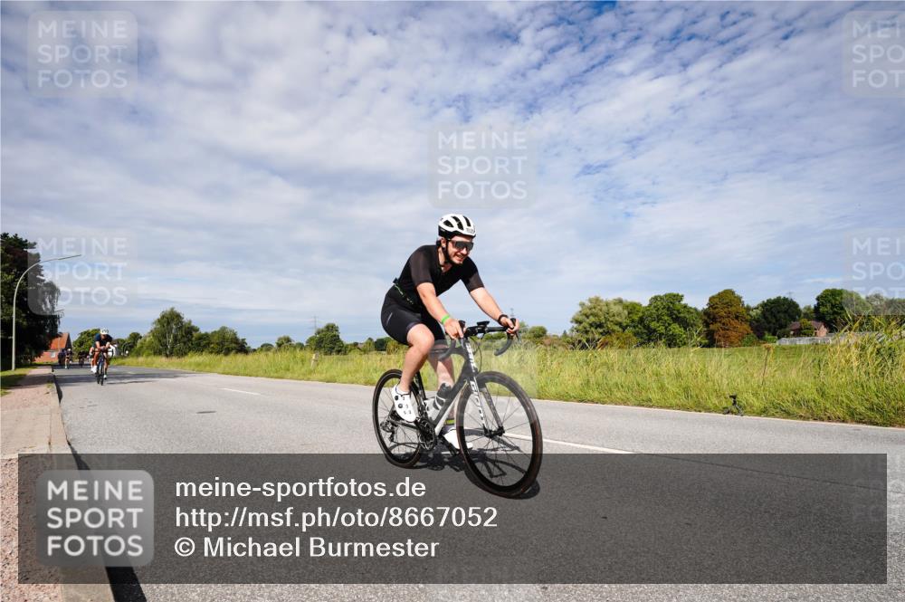 31.08.2025 - Elbe Triathlon Hamburg Michael Burmester http://msf.ph/oto/8667052 31.08.2025 10:41:19 Radfahren 914, 970, 1029, 1054, 1273, 1301 meine-sportfotos.de