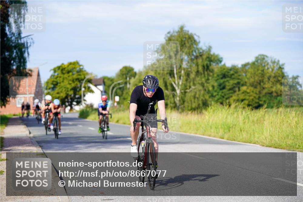 31.08.2025 - Elbe Triathlon Hamburg Michael Burmester http://msf.ph/oto/8667077 31.08.2025 09:40:11 Radfahren 265, 316, 434, 471, 525, 652, 725, 785 meine-sportfotos.de