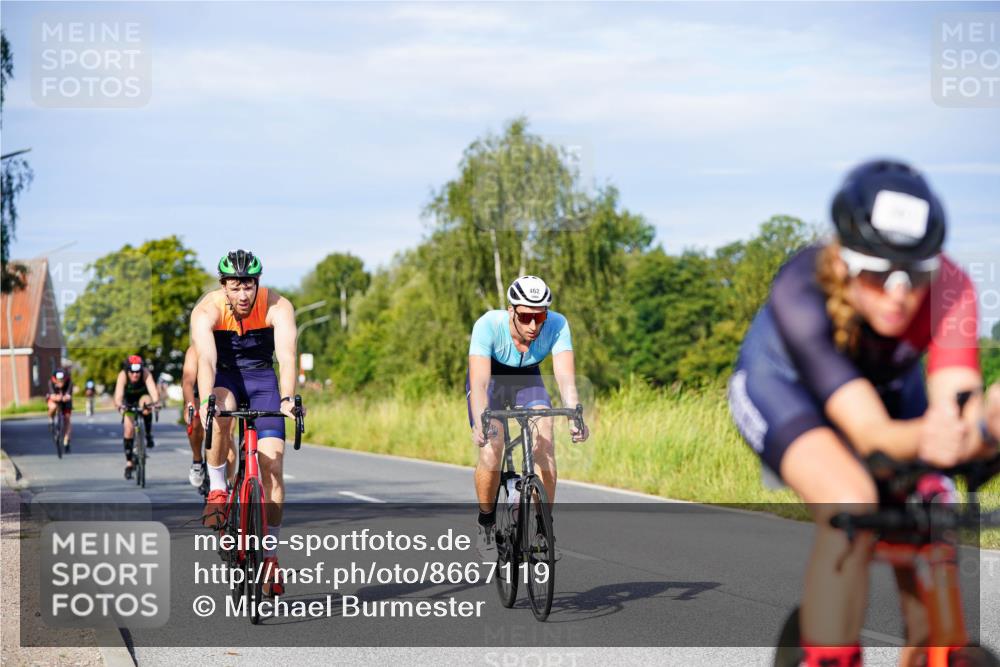 31.08.2025 - Elbe Triathlon Hamburg Michael Burmester http://msf.ph/oto/8667119 31.08.2025 09:40:23 Radfahren 279, 288, 301, 406, 459, 462, 625, 627 meine-sportfotos.de
