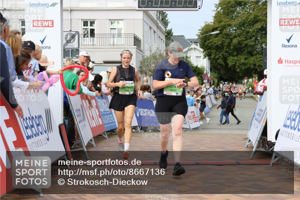 31.08.2025 - 21. Blankeneser Heldenlauf Strokosch-Dieckow http://msf.ph/oto/8667136 31.08.2025 11:15:57 Ziel 3647, 3088 meine-sportfotos.de