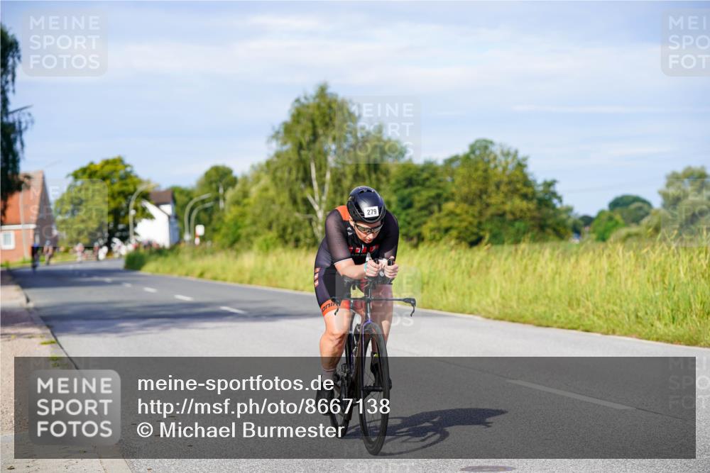 31.08.2025 - Elbe Triathlon Hamburg Michael Burmester http://msf.ph/oto/8667138 31.08.2025 09:40:28 Radfahren 279, 288, 535, 627 meine-sportfotos.de