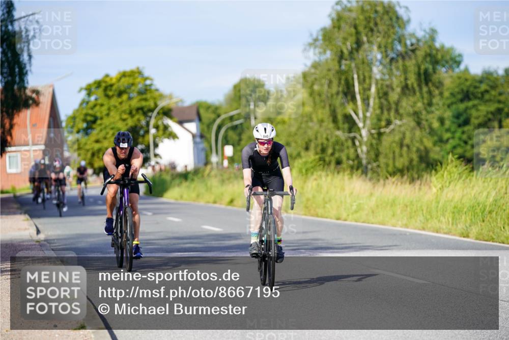 31.08.2025 - Elbe Triathlon Hamburg Michael Burmester http://msf.ph/oto/8667195 31.08.2025 09:40:50 Radfahren 246, 320, 415, 477, 601, 645, 840 meine-sportfotos.de