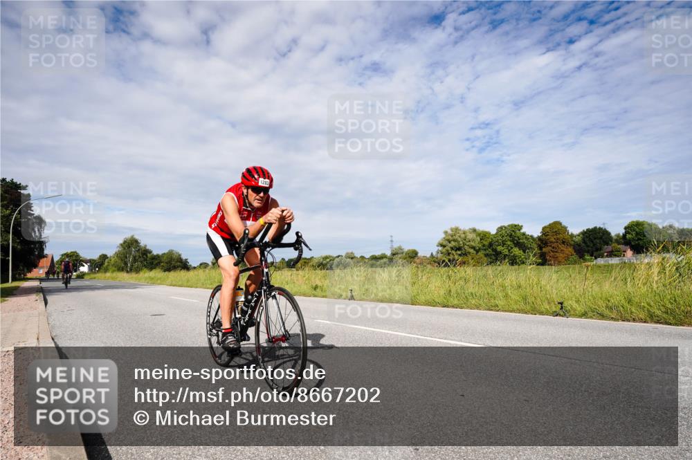 31.08.2025 - Elbe Triathlon Hamburg Michael Burmester http://msf.ph/oto/8667202 31.08.2025 10:43:57 Radfahren 1206, 1283, 1306, 1326 meine-sportfotos.de