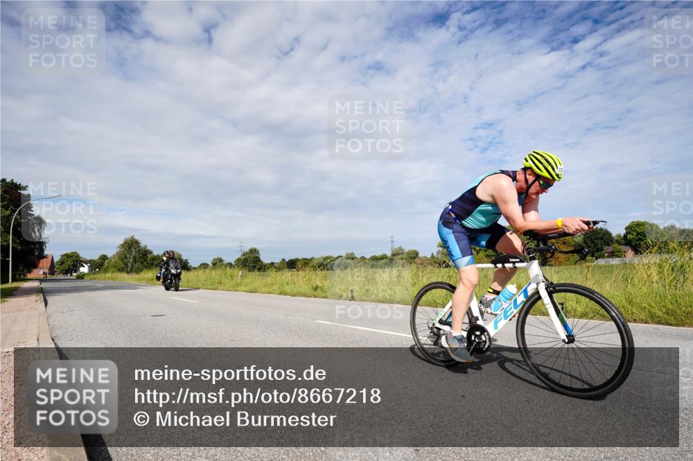 31.08.2025 - Elbe Triathlon Hamburg Michael Burmester http://msf.ph/oto/8667218 31.08.2025 10:44:08 Radfahren 1183, 1251, 1445 meine-sportfotos.de
