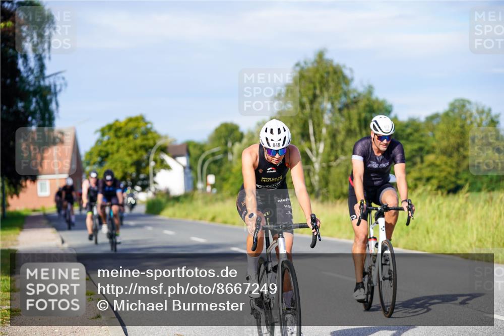31.08.2025 - Elbe Triathlon Hamburg Michael Burmester http://msf.ph/oto/8667249 31.08.2025 09:41:08 Radfahren 523, 673, 679, 692, 848, 887 meine-sportfotos.de
