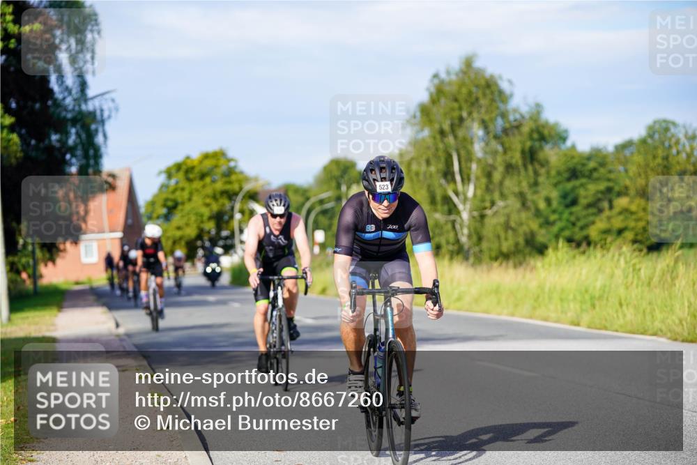 31.08.2025 - Elbe Triathlon Hamburg Michael Burmester http://msf.ph/oto/8667260 31.08.2025 09:41:11 Radfahren 261, 445, 523, 672, 673, 679, 692, 815, 848, 887 meine-sportfotos.de