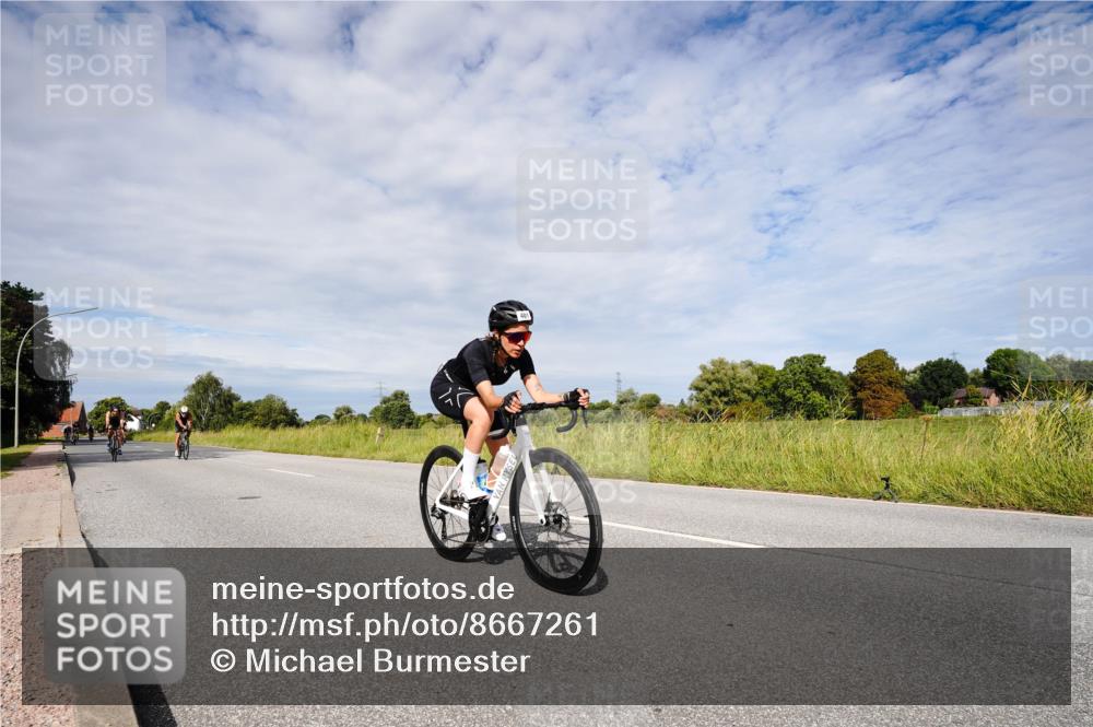 31.08.2025 - Elbe Triathlon Hamburg Michael Burmester http://msf.ph/oto/8667261 31.08.2025 10:45:22 Radfahren 401, 809, 1275, 1319, 1337, 1338 meine-sportfotos.de