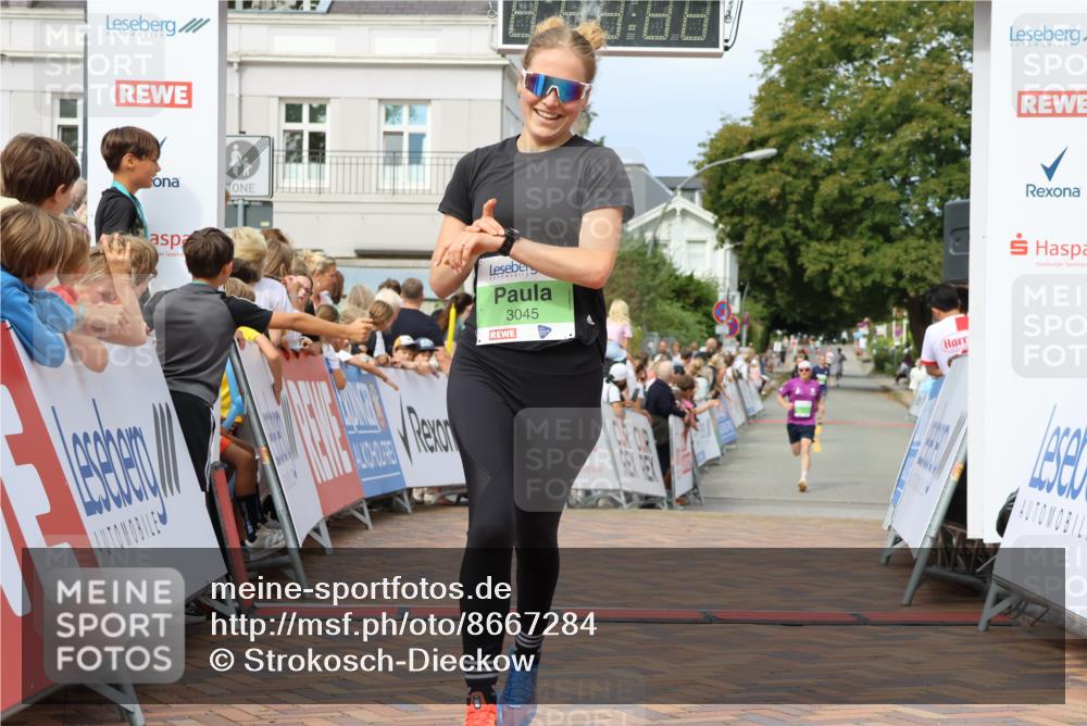 31.08.2025 - 21. Blankeneser Heldenlauf Strokosch-Dieckow http://msf.ph/oto/8667284 31.08.2025 10:57:38 Ziel 3045, 3012 meine-sportfotos.de