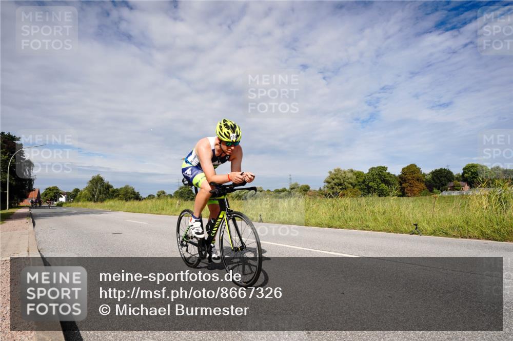 31.08.2025 - Elbe Triathlon Hamburg Michael Burmester http://msf.ph/oto/8667326 31.08.2025 10:46:51 Radfahren 799, 1208, 1246, 1268 meine-sportfotos.de