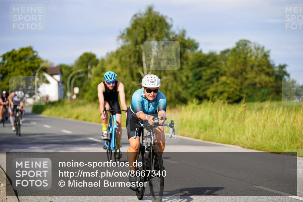 31.08.2025 - Elbe Triathlon Hamburg Michael Burmester http://msf.ph/oto/8667340 31.08.2025 09:41:37 Radfahren 302, 368, 608, 631, 678, 813 meine-sportfotos.de