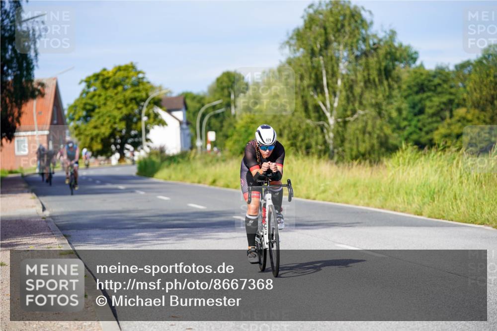 31.08.2025 - Elbe Triathlon Hamburg Michael Burmester http://msf.ph/oto/8667368 31.08.2025 09:41:45 Radfahren 376, 813, 829 meine-sportfotos.de