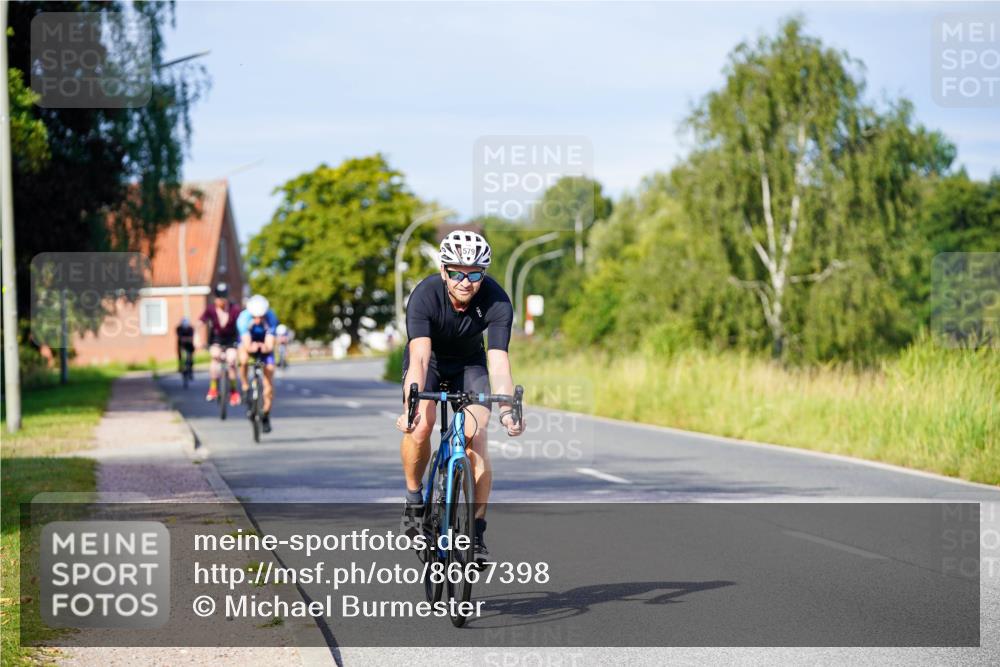 31.08.2025 - Elbe Triathlon Hamburg Michael Burmester http://msf.ph/oto/8667398 31.08.2025 09:41:58 Radfahren 508, 579, 681, 722 meine-sportfotos.de