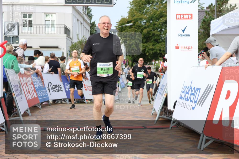 31.08.2025 - 21. Blankeneser Heldenlauf Strokosch-Dieckow http://msf.ph/oto/8667399 31.08.2025 11:15:30 Ziel 3497, 3478, 3495, 3621, 3622, 3458, 3014, 3397 meine-sportfotos.de