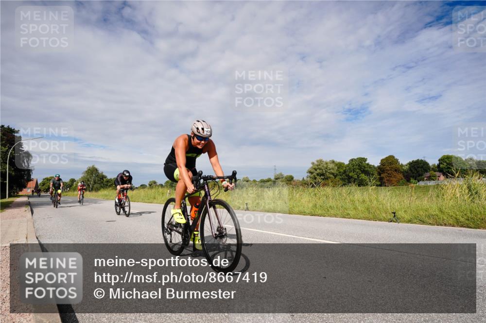 31.08.2025 - Elbe Triathlon Hamburg Michael Burmester http://msf.ph/oto/8667419 31.08.2025 10:48:32 Radfahren 1169, 1223, 1235, 1284, 1325, 1342, 1439 meine-sportfotos.de
