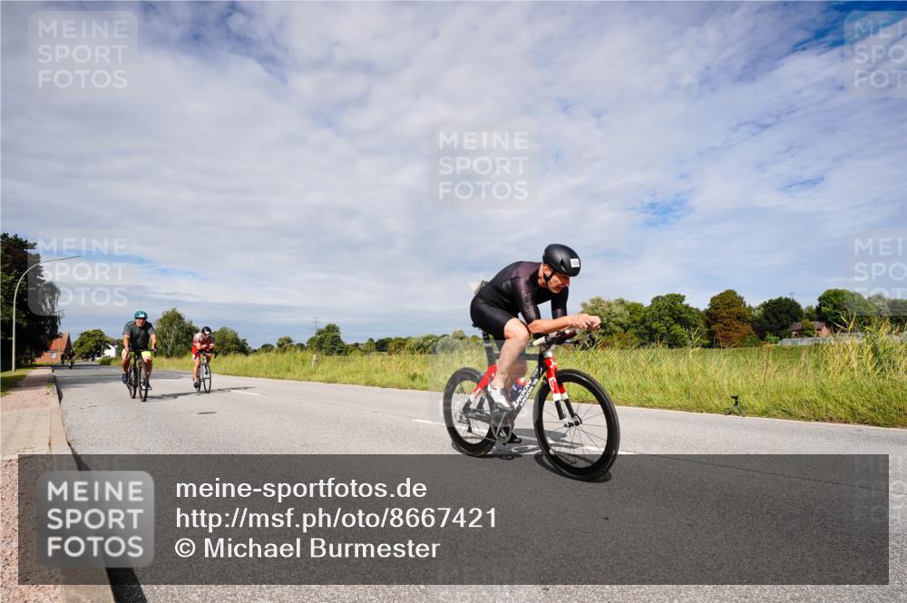 31.08.2025 - Elbe Triathlon Hamburg Michael Burmester http://msf.ph/oto/8667421 31.08.2025 10:48:33 Radfahren 1169, 1223, 1284, 1325, 1342, 1439 meine-sportfotos.de