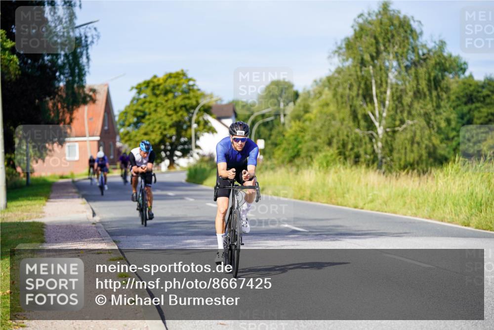 31.08.2025 - Elbe Triathlon Hamburg Michael Burmester http://msf.ph/oto/8667425 31.08.2025 09:42:10 Radfahren 278, 385, 465, 487, 590 meine-sportfotos.de