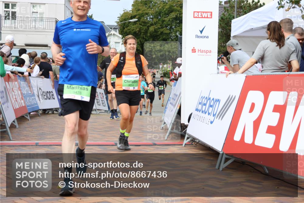31.08.2025 - 21. Blankeneser Heldenlauf Strokosch-Dieckow http://msf.ph/oto/8667436 31.08.2025 11:15:27 Ziel 3340, 3339, 3497, 3478, 3621, 3458, 3014 meine-sportfotos.de