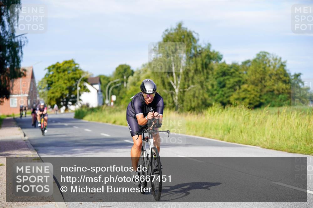 31.08.2025 - Elbe Triathlon Hamburg Michael Burmester http://msf.ph/oto/8667451 31.08.2025 09:42:20 Radfahren 248, 278, 299, 916, 929 meine-sportfotos.de