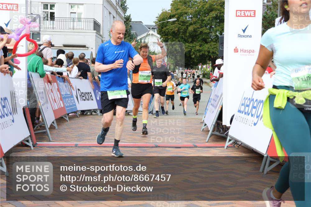 31.08.2025 - 21. Blankeneser Heldenlauf Strokosch-Dieckow http://msf.ph/oto/8667457 31.08.2025 11:15:27 Ziel 3340, 3339, 3497, 3478, 3621, 3458, 3014 meine-sportfotos.de