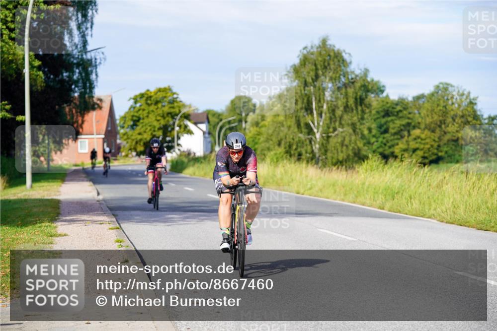 31.08.2025 - Elbe Triathlon Hamburg Michael Burmester http://msf.ph/oto/8667460 31.08.2025 09:42:23 Radfahren 248, 299, 598, 916 meine-sportfotos.de