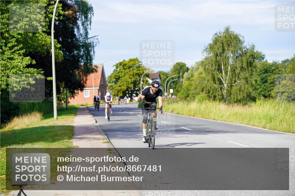 31.08.2025 - Elbe Triathlon Hamburg Michael Burmester http://msf.ph/oto/8667481 31.08.2025 09:42:33 Radfahren 269, 643 meine-sportfotos.de