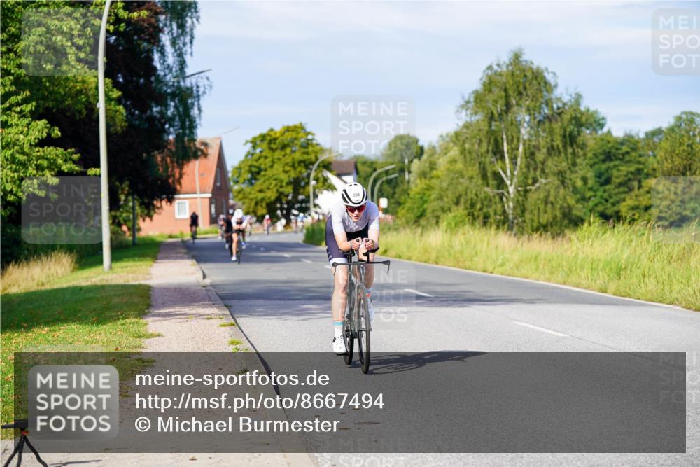31.08.2025 - Elbe Triathlon Hamburg Michael Burmester http://msf.ph/oto/8667494 31.08.2025 09:42:36 Radfahren 247, 269, 643, 811 meine-sportfotos.de