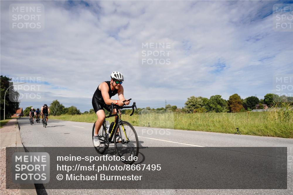 31.08.2025 - Elbe Triathlon Hamburg Michael Burmester http://msf.ph/oto/8667495 31.08.2025 10:50:24 Radfahren 1146, 1220, 1236, 1354 meine-sportfotos.de