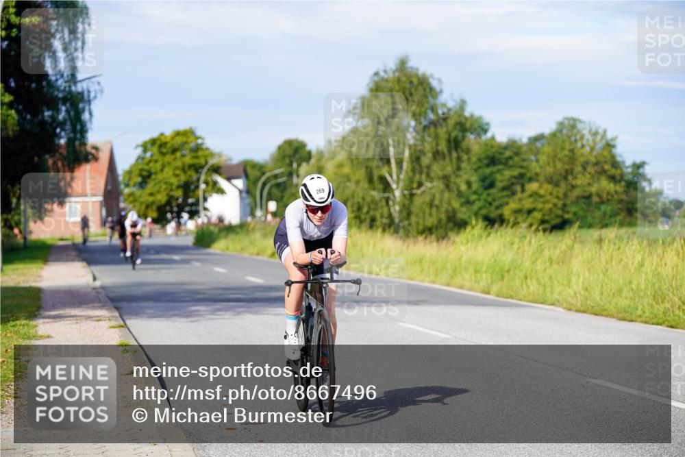 31.08.2025 - Elbe Triathlon Hamburg Michael Burmester http://msf.ph/oto/8667496 31.08.2025 09:42:36 Radfahren 247, 269, 643, 811 meine-sportfotos.de
