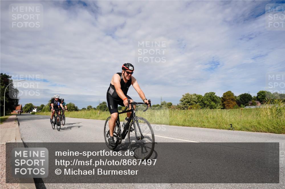 31.08.2025 - Elbe Triathlon Hamburg Michael Burmester http://msf.ph/oto/8667497 31.08.2025 10:50:25 Radfahren 1146, 1220, 1236, 1333, 1354 meine-sportfotos.de