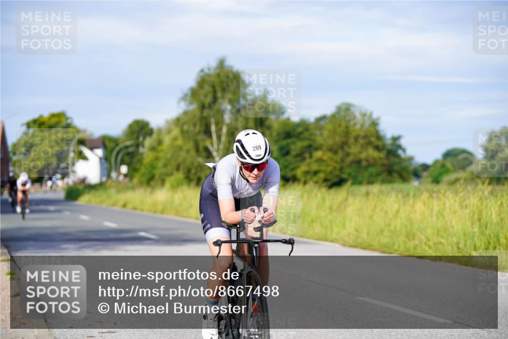 31.08.2025 - Elbe Triathlon Hamburg Michael Burmester http://msf.ph/oto/8667498 31.08.2025 09:42:37 Radfahren 247, 269, 643, 811 meine-sportfotos.de