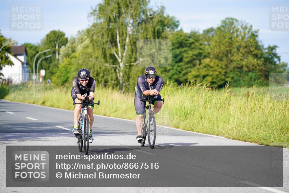 31.08.2025 - Elbe Triathlon Hamburg Michael Burmester http://msf.ph/oto/8667516 31.08.2025 09:42:45 Radfahren 268, 361, 505, 522, 615, 629, 715, 811, 884, 893 meine-sportfotos.de