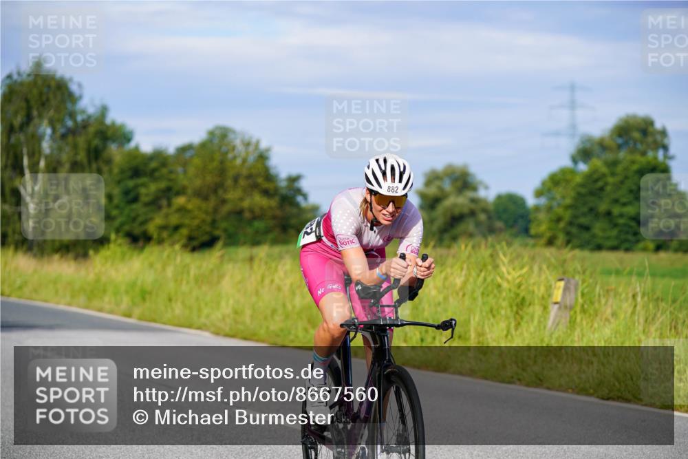 31.08.2025 - Elbe Triathlon Hamburg Michael Burmester http://msf.ph/oto/8667560 31.08.2025 09:42:57 Radfahren 311, 324, 414, 438, 486, 623, 624, 665, 732, 833, 837, 882 meine-sportfotos.de