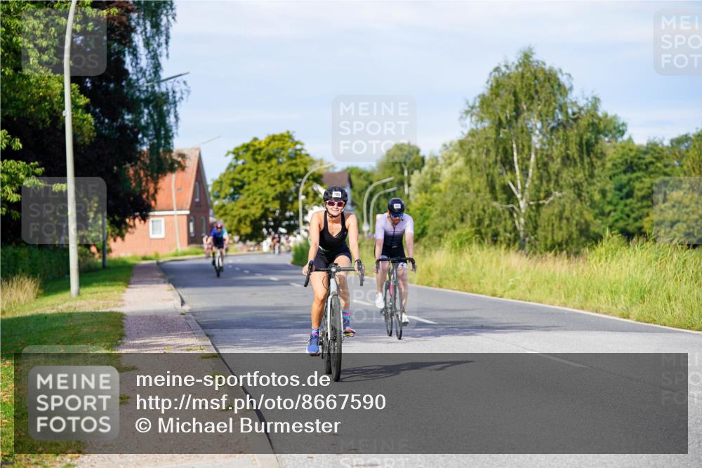 31.08.2025 - Elbe Triathlon Hamburg Michael Burmester http://msf.ph/oto/8667590 31.08.2025 09:43:07 Radfahren 321, 605, 622, 624, 795 meine-sportfotos.de