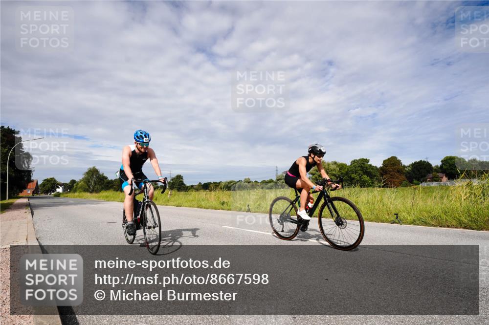 31.08.2025 - Elbe Triathlon Hamburg Michael Burmester http://msf.ph/oto/8667598 31.08.2025 10:52:19 Radfahren 928, 1469 meine-sportfotos.de