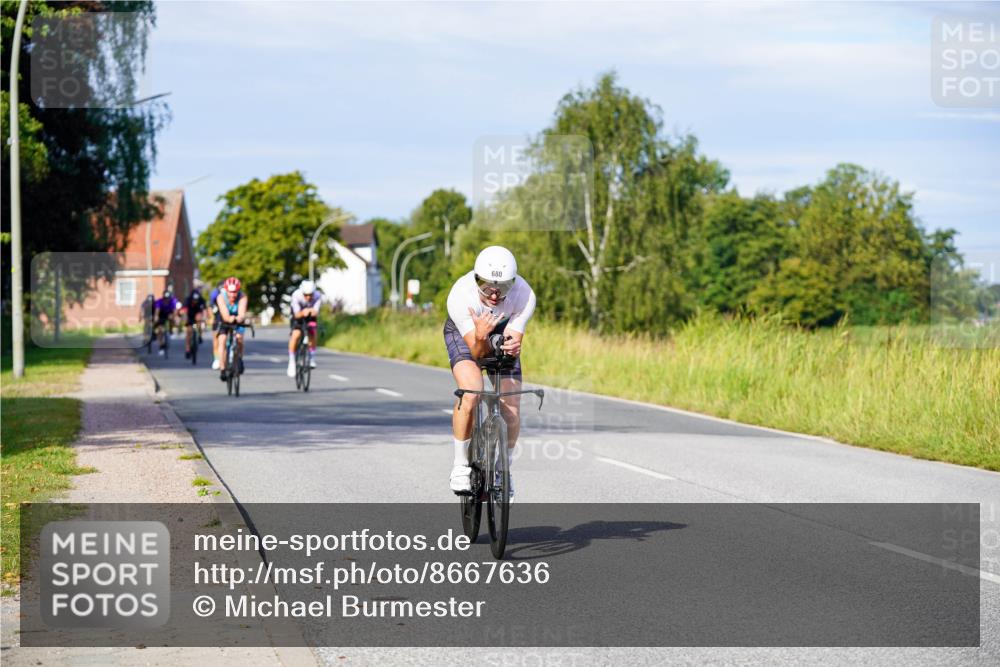 31.08.2025 - Elbe Triathlon Hamburg Michael Burmester http://msf.ph/oto/8667636 31.08.2025 09:43:28 Radfahren 383, 461, 519, 567, 680, 835, 888 meine-sportfotos.de
