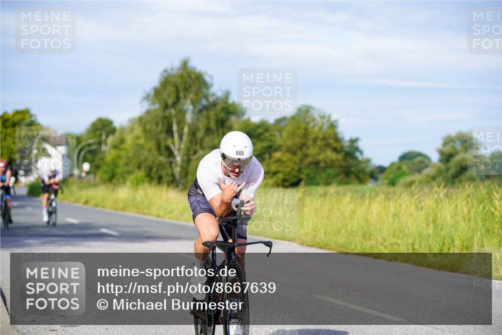 31.08.2025 - Elbe Triathlon Hamburg Michael Burmester http://msf.ph/oto/8667639 31.08.2025 09:43:28 Radfahren 383, 461, 519, 567, 680, 835, 888 meine-sportfotos.de