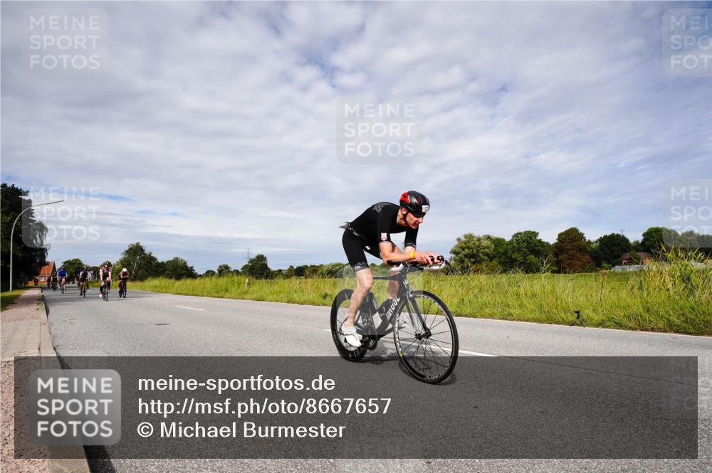31.08.2025 - Elbe Triathlon Hamburg Michael Burmester http://msf.ph/oto/8667657 31.08.2025 10:54:01 Radfahren 1114, 1278, 1291, 1335, 1341, 1367, 1411, 1428 meine-sportfotos.de
