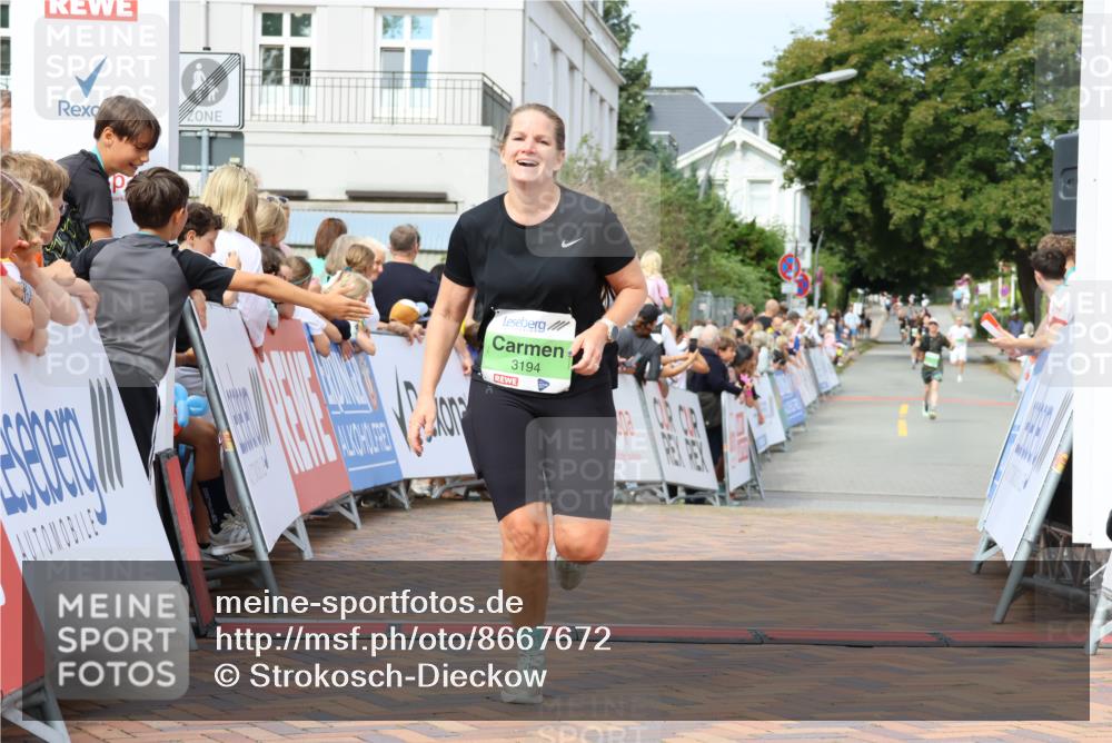 31.08.2025 - 21. Blankeneser Heldenlauf Strokosch-Dieckow http://msf.ph/oto/8667672 31.08.2025 10:57:13 Ziel 2167, 3502, 3194 meine-sportfotos.de