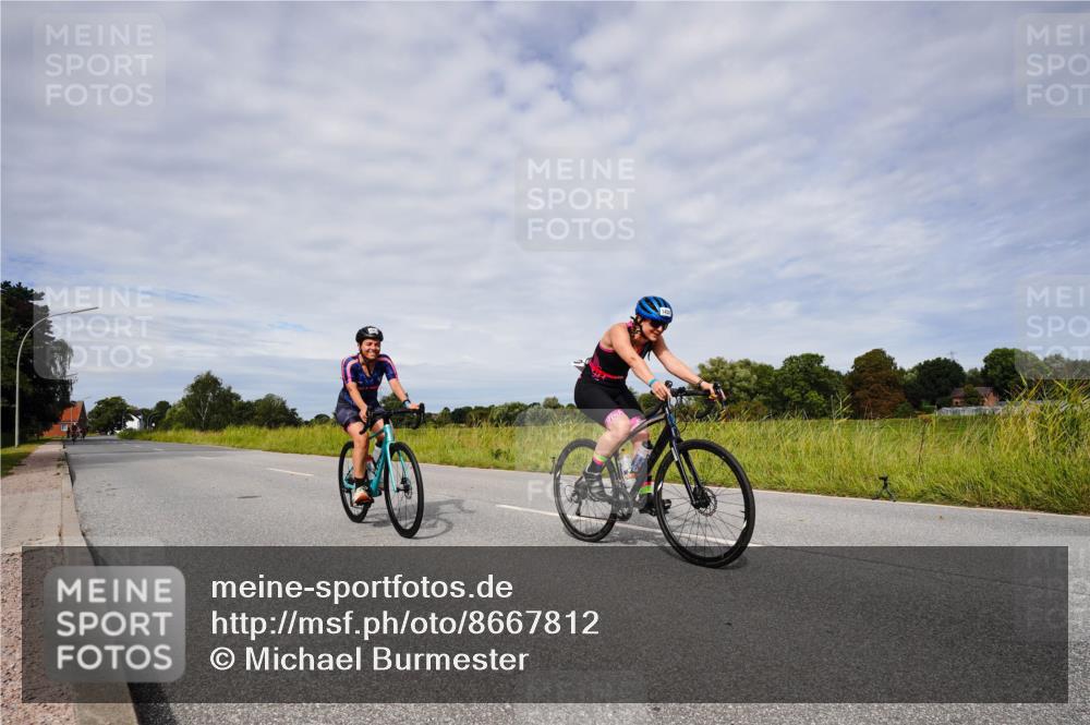 31.08.2025 - Elbe Triathlon Hamburg Michael Burmester http://msf.ph/oto/8667812 31.08.2025 10:57:04 Radfahren 1305, 1361, 1414, 1450, 1458, 1504, 1601 meine-sportfotos.de