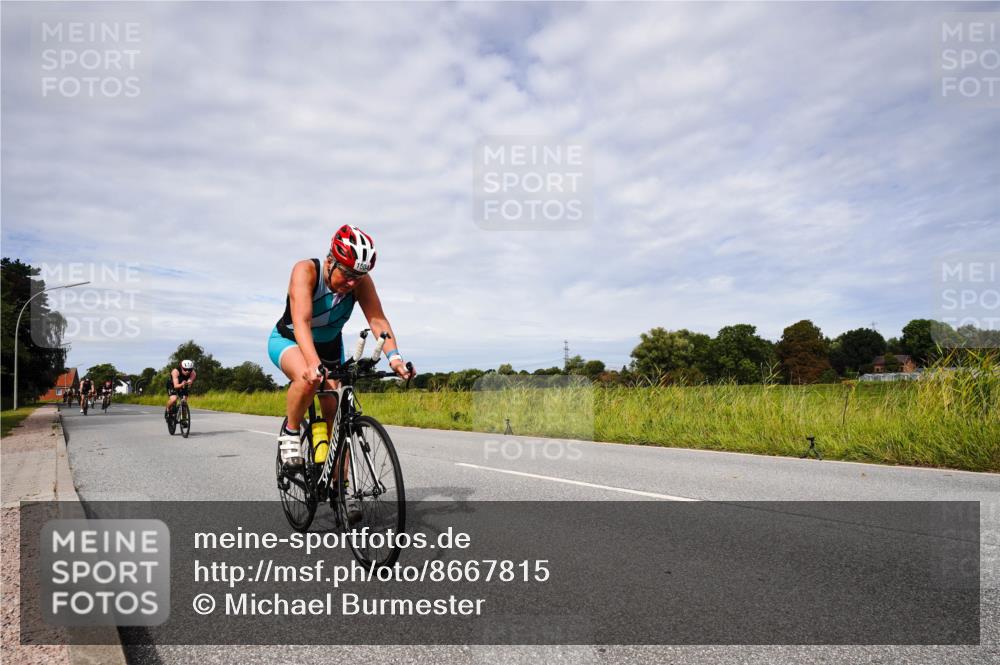 31.08.2025 - Elbe Triathlon Hamburg Michael Burmester http://msf.ph/oto/8667815 31.08.2025 10:57:11 Radfahren 1297, 1323, 1357, 1504, 1601, 1614 meine-sportfotos.de