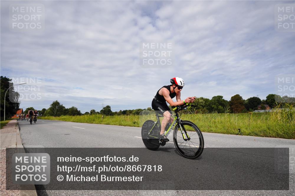 31.08.2025 - Elbe Triathlon Hamburg Michael Burmester http://msf.ph/oto/8667818 31.08.2025 10:57:12 Radfahren 1297, 1323, 1357, 1363, 1504, 1601, 1614 meine-sportfotos.de