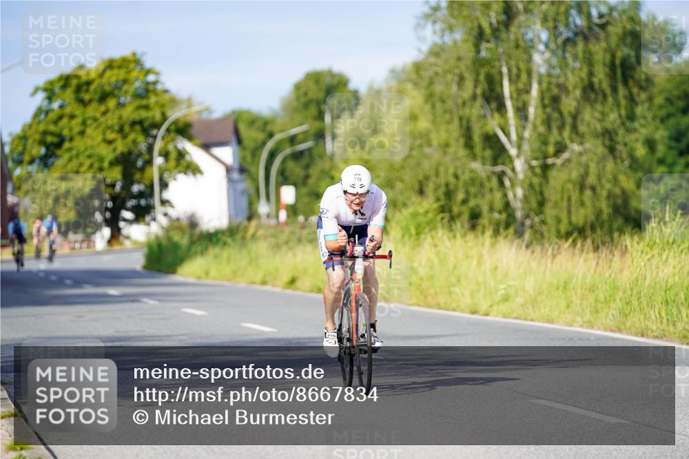 31.08.2025 - Elbe Triathlon Hamburg Michael Burmester http://msf.ph/oto/8667834 31.08.2025 09:44:19 Radfahren 719 meine-sportfotos.de