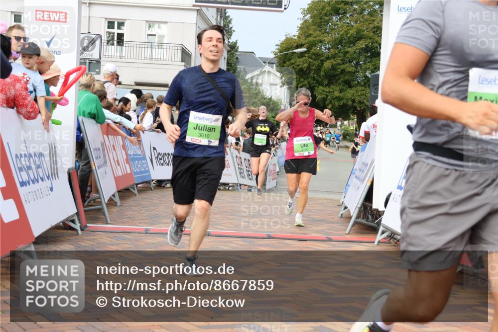 31.08.2025 - 21. Blankeneser Heldenlauf Strokosch-Dieckow http://msf.ph/oto/8667859 31.08.2025 11:14:58 Ziel 3479, 3535, 3534, 3586, 3661, 3610, 3336, 3270 meine-sportfotos.de