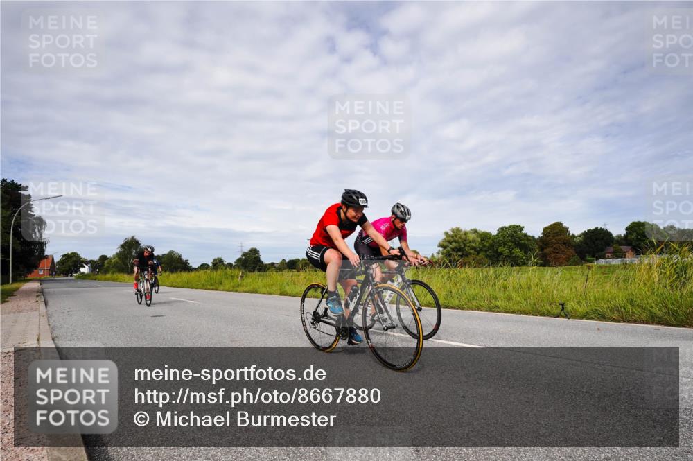 31.08.2025 - Elbe Triathlon Hamburg Michael Burmester http://msf.ph/oto/8667880 31.08.2025 10:58:11 Radfahren 1299, 1353, 1506, 1615 meine-sportfotos.de